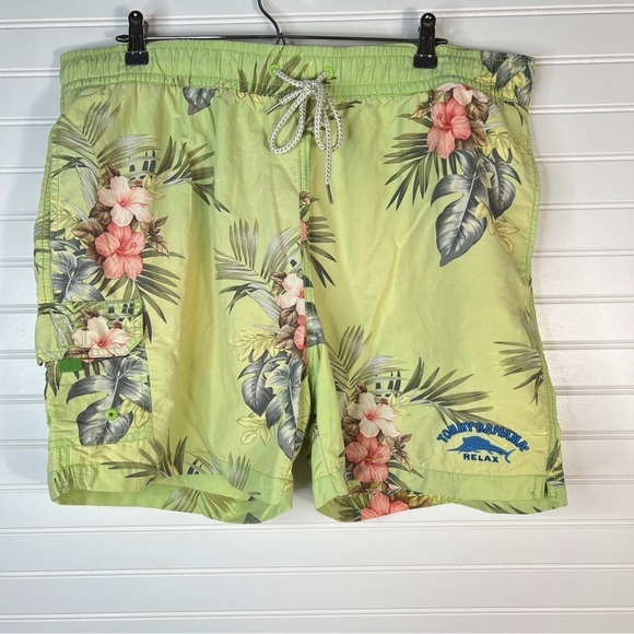 Tommy Bahama Tropical Swim Trunks Men's Size XL
Elastic Waist Mesh Lining Beach - Picture 1 of 10